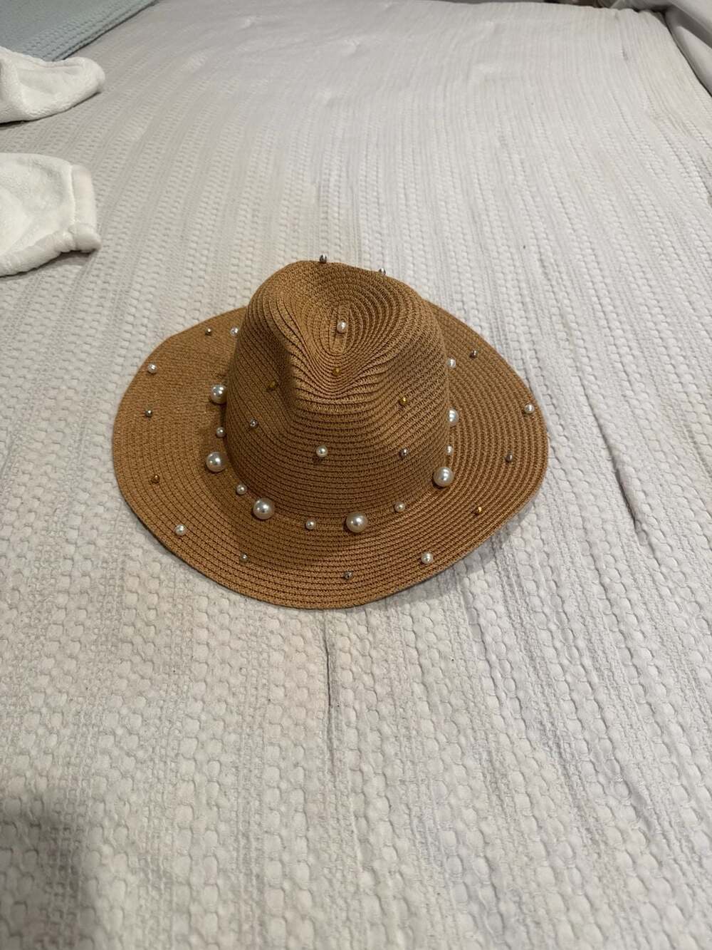Steve Madden Brown Straw Fedora Hat with Pearl Accents